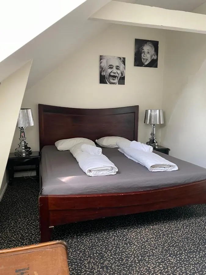 ** Hotel Thuis Bij Schell Rotterdam Netherlands